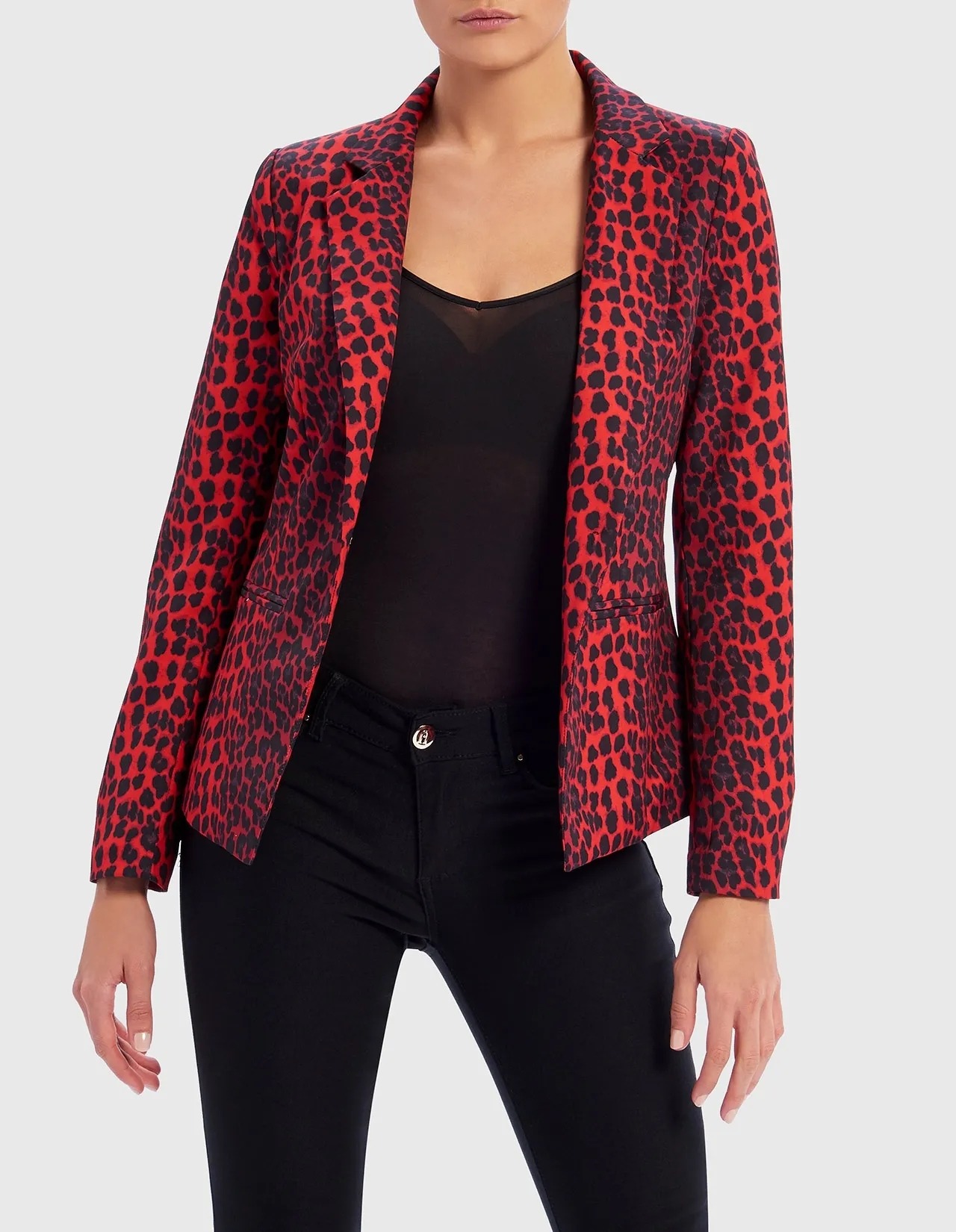 The Best Ways to Wear a Leopard Blazer - LatestBlazer.com