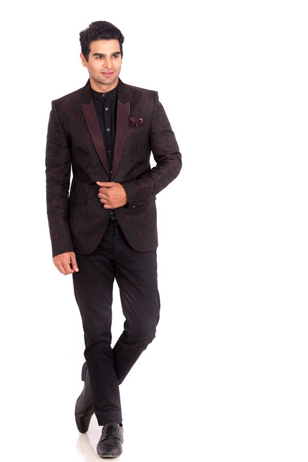 How to Care For Your Maroon Blazer